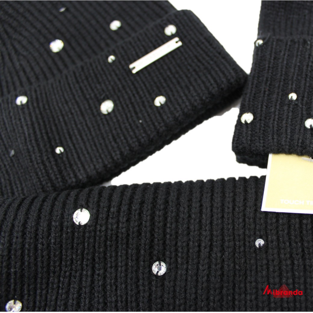 Bufanda, gorro y guantes negro, de Michael Kors
