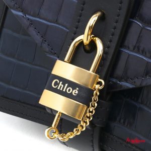 Bolso de hombro ABY Chain Mini, blue, de Chloé.