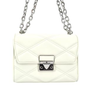 Bolso de hombro Serena, optic white, de Michael Kors.