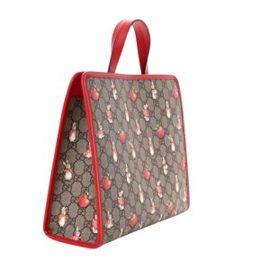 Bolso de mano Peter Rabbit x Gucci, de Gucci.